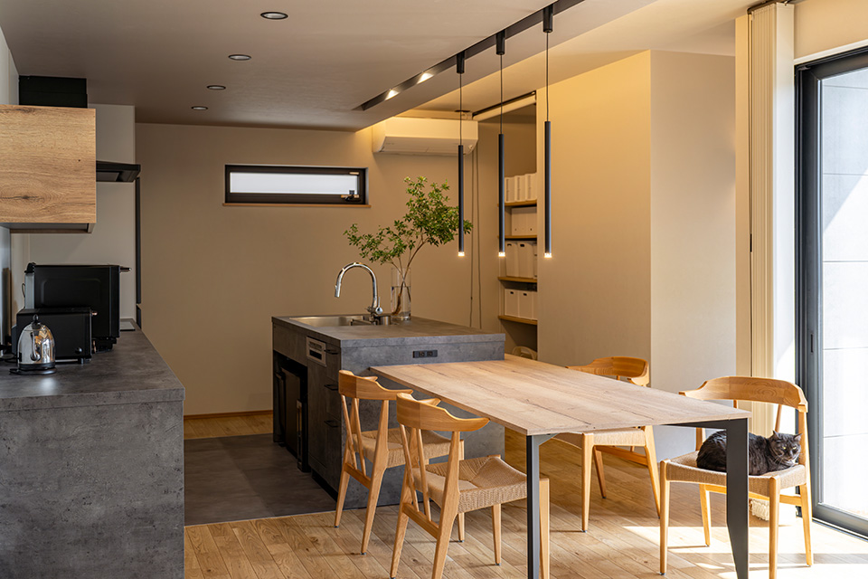 株式会社イトウ