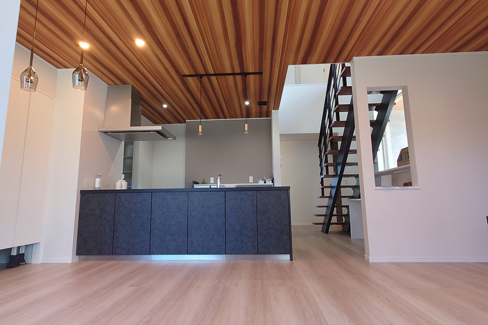 有限会社春和建業